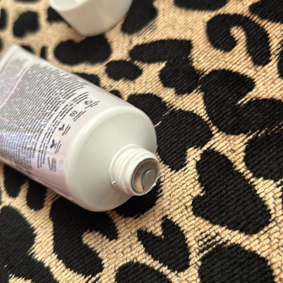 PUR x Barbie Glitterally PINK brightening peel off mask - Picture 4 of 4